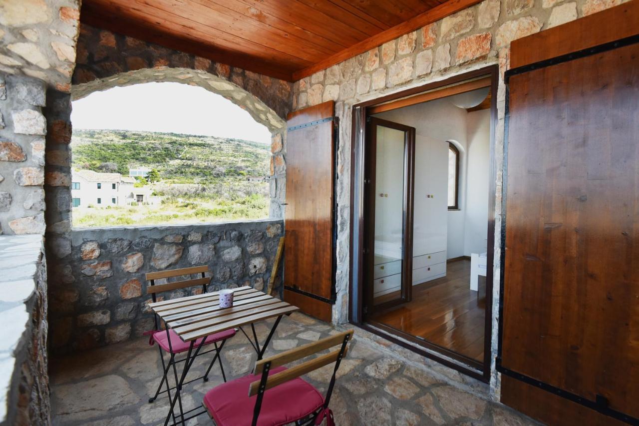 Villa Ariel ルスティサ エクステリア 写真